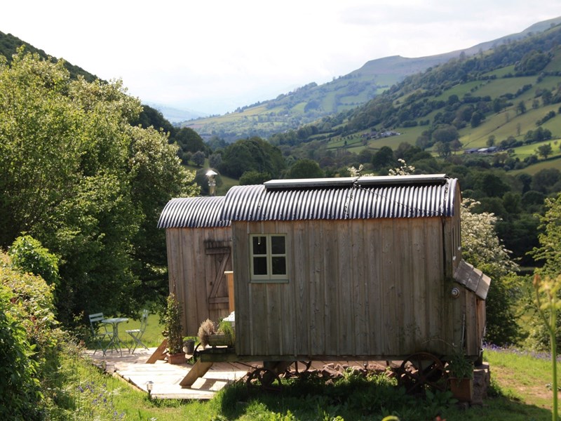 shepherd-hut-glamping-blog-holiday-uk-homeofjuniper