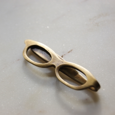 brass-glasses-bookmark-lajuniper.
