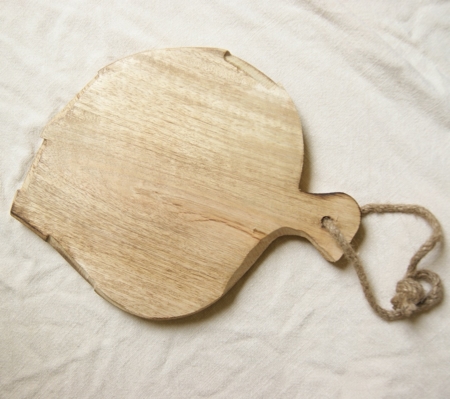 fair-trade-mango-wood-board-lajuniper