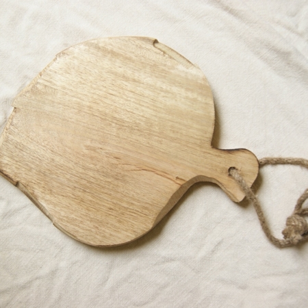 fair-trade-mango-wood-board-lajuniper